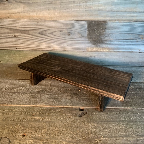 - Rustic Wood Riser Pedestal - Picture 3 of 3